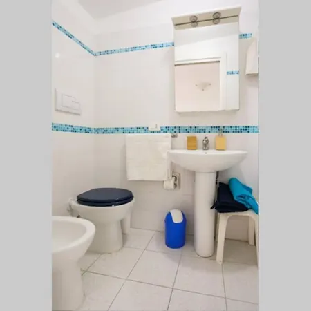 La Casa Blu Sul Mare - The Blue House By The Sea * Castellammare del Golfo